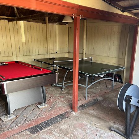 Stunning 3 Bedroom 3 Bath Self Catering Cottage Nr Stonehenge, Longleat, Avebury And Bath - Great Local Village Pub Pewsey Экстерьер фото